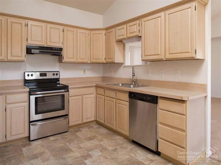 64895 McGrath Road Bend, OR 97701 - Photo 5 of 11 Additional Photo