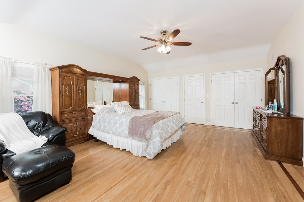 320 Paradise Road Swampscott, MA 01907 - Photo 12 of 21 Gallery Image 12