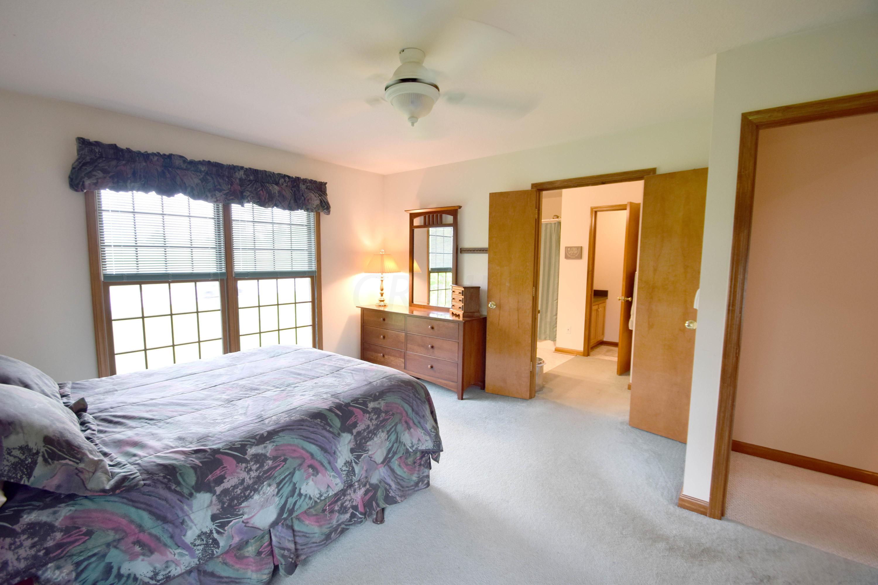4366 Lewis Center Road Galena, OH 43021 - Photo 17 of 30 Gallery Image 17