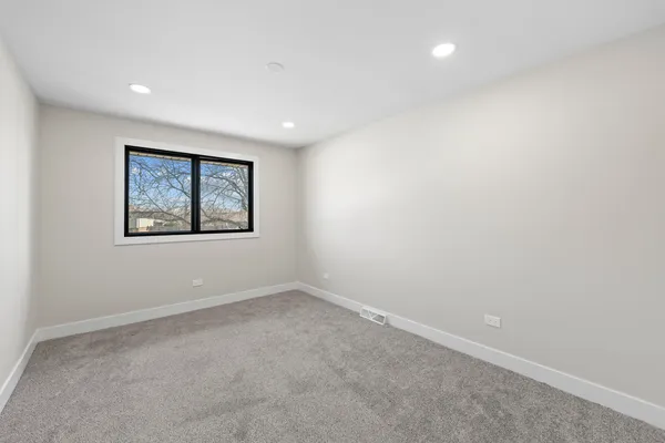 $489,000 | 8800 172nd Street, Tinley Park, IL 60487