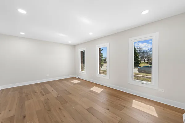 $489,000 | 8800 172nd Street, Tinley Park, IL 60487