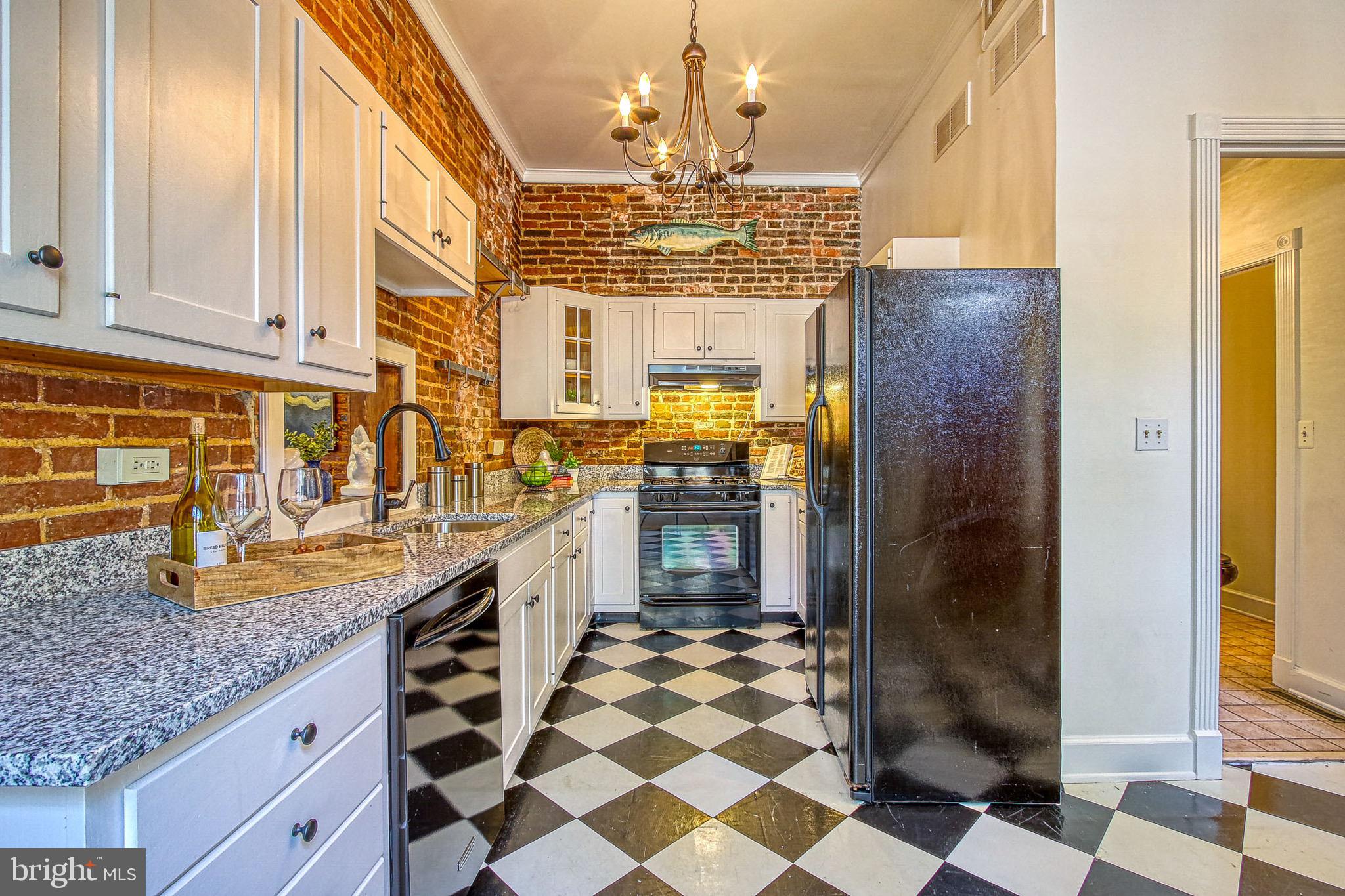 400 East Cross Street Baltimore, MD 21230 - Photo 11 of 31