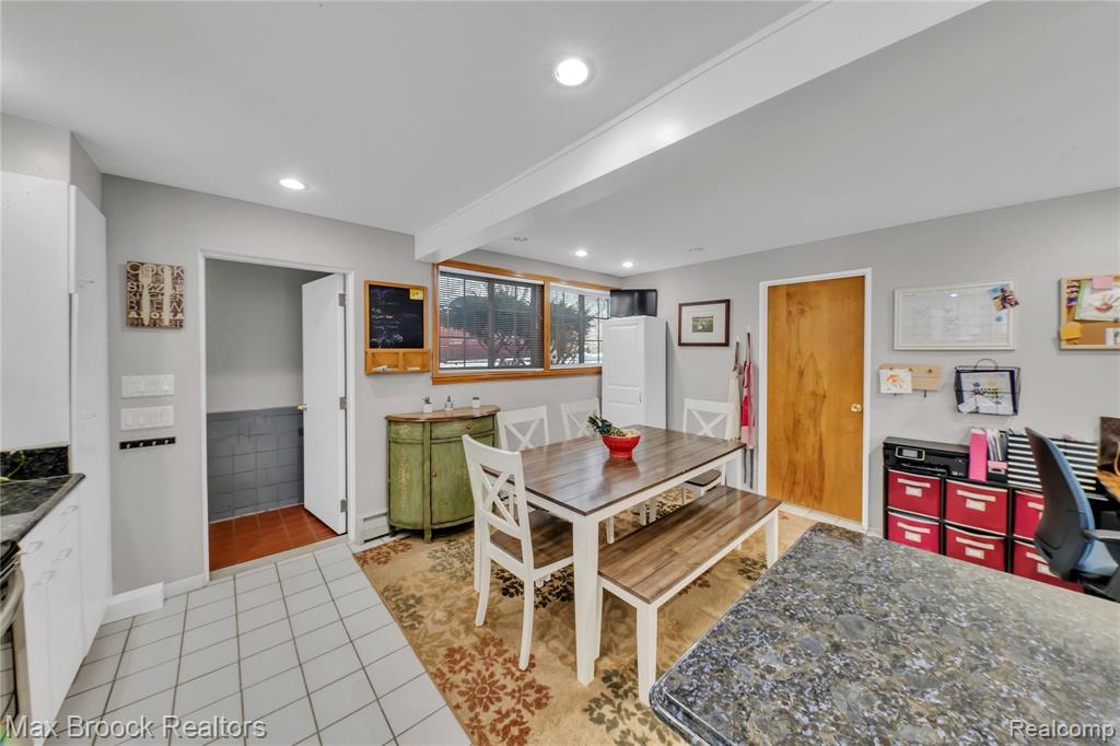 29625 Sugar Spring Road Farmington Hills, MI 48334 - Photo 11 of 29