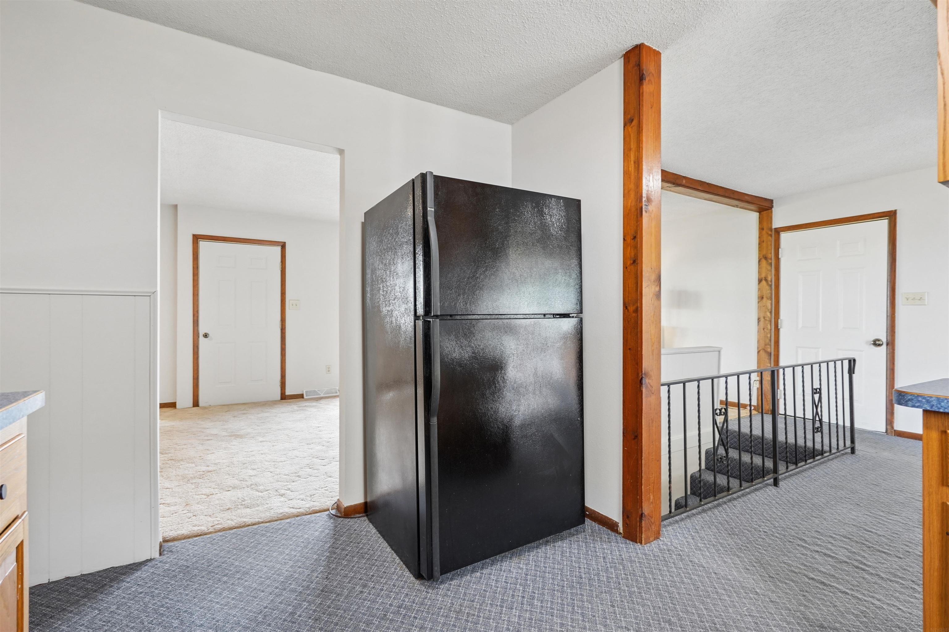 149 East Mt Vernon Road Waterloo, IA 50703 - Photo 11 of 28 Gallery Image 11