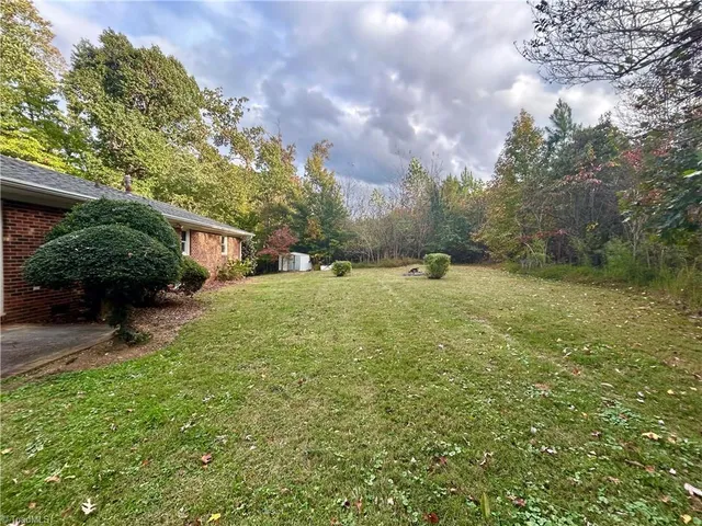 $229,900 | 240 Oakcrest Drive, Madison, NC 27025