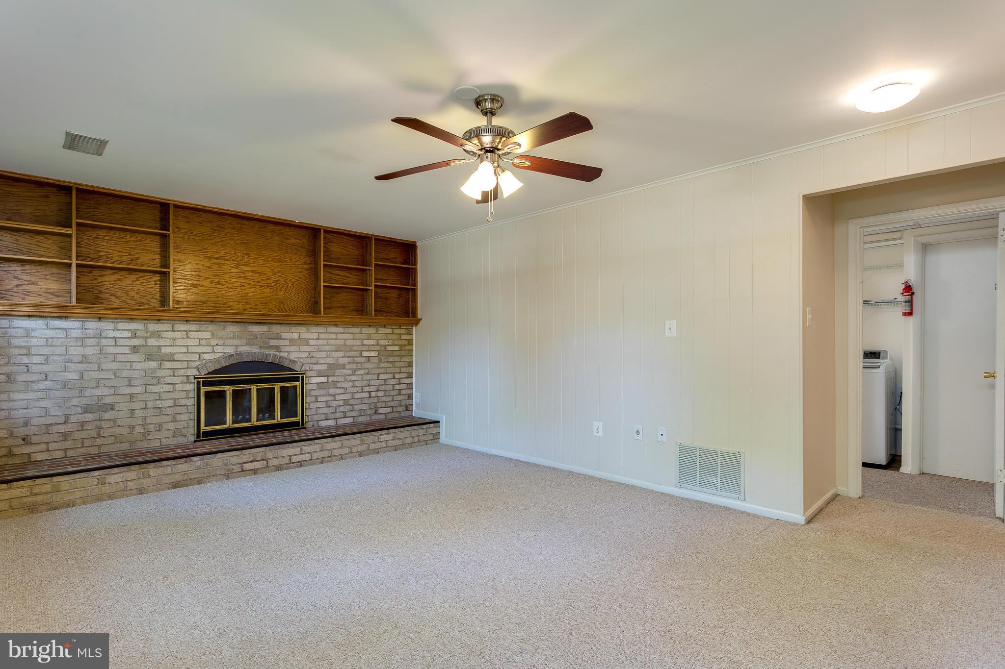 7609 Mulberry Bottom Lane Springfield, VA 22153 - Photo 17 of 27 Family Room