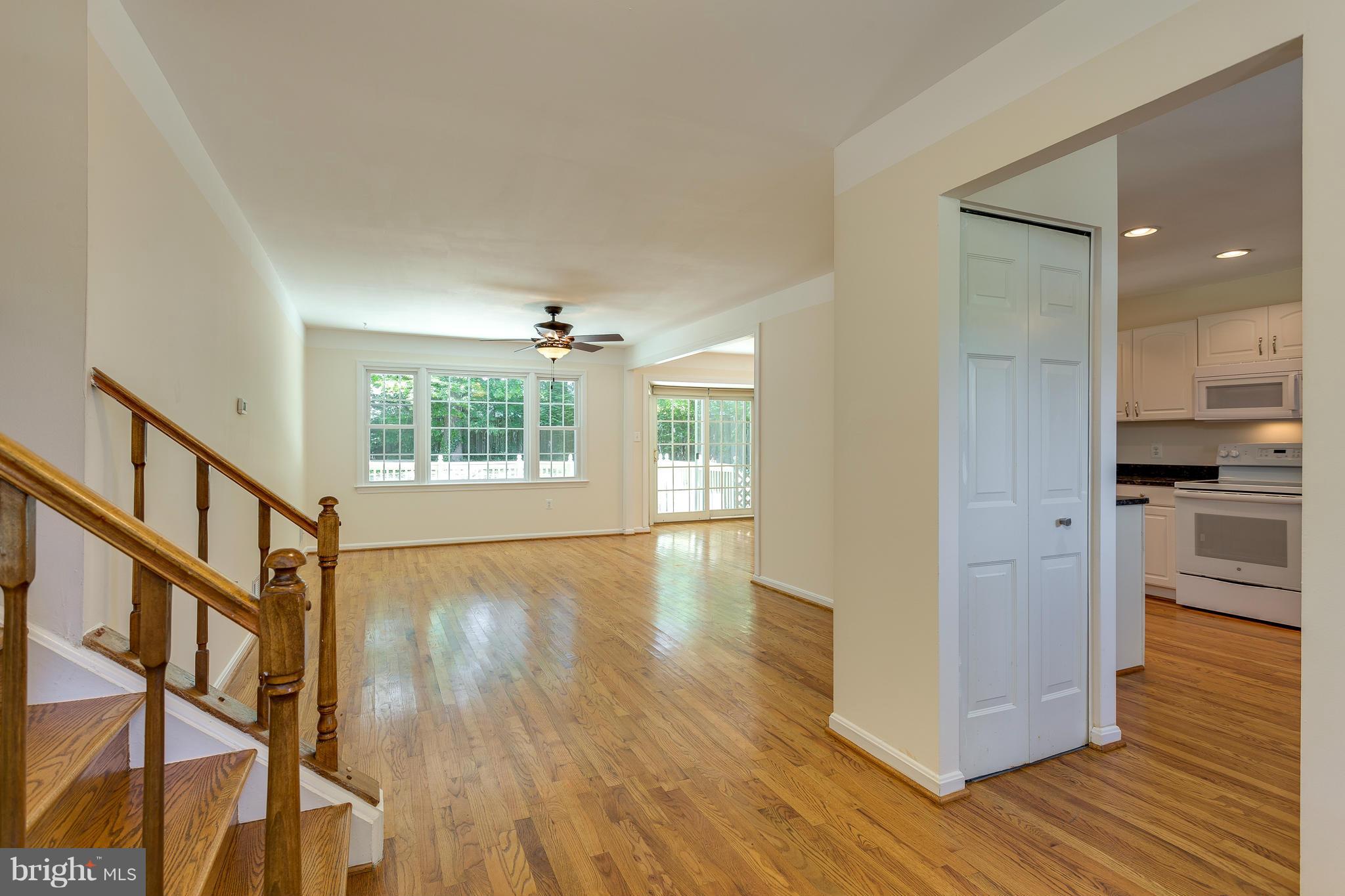 7609 Mulberry Bottom Lane Springfield, VA 22153 - Photo 3 of 27 Interior (General)