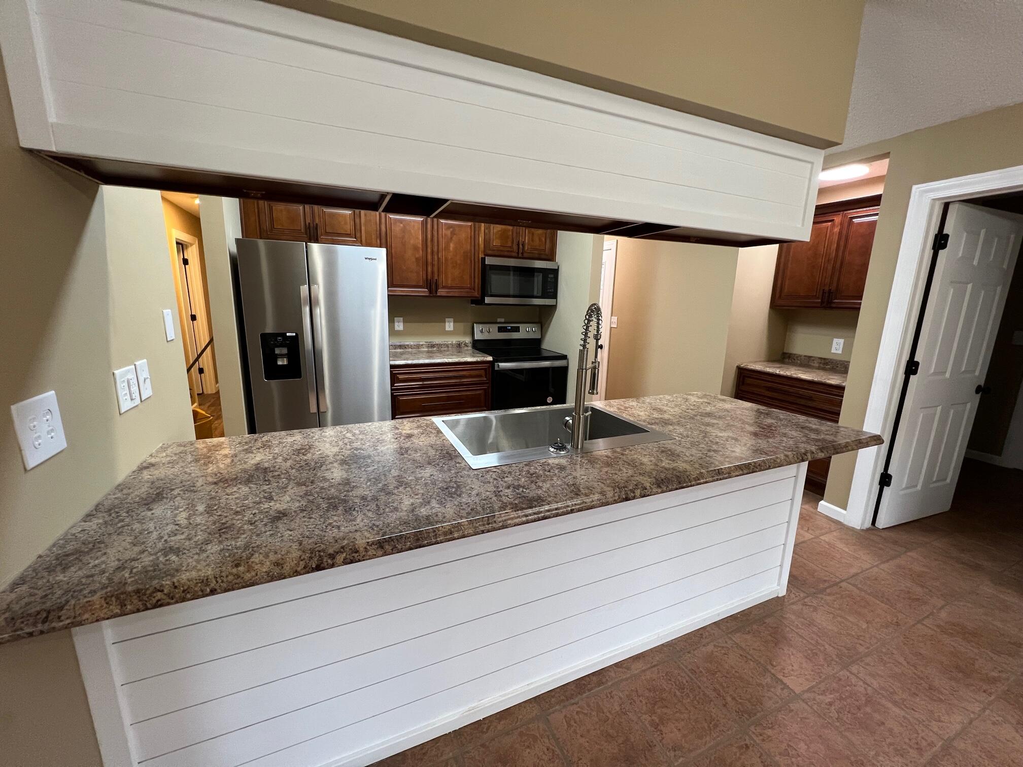 653 Slate Ridge Church Road Lily, KY 40740 - Photo 6 of 19 IMG_2228