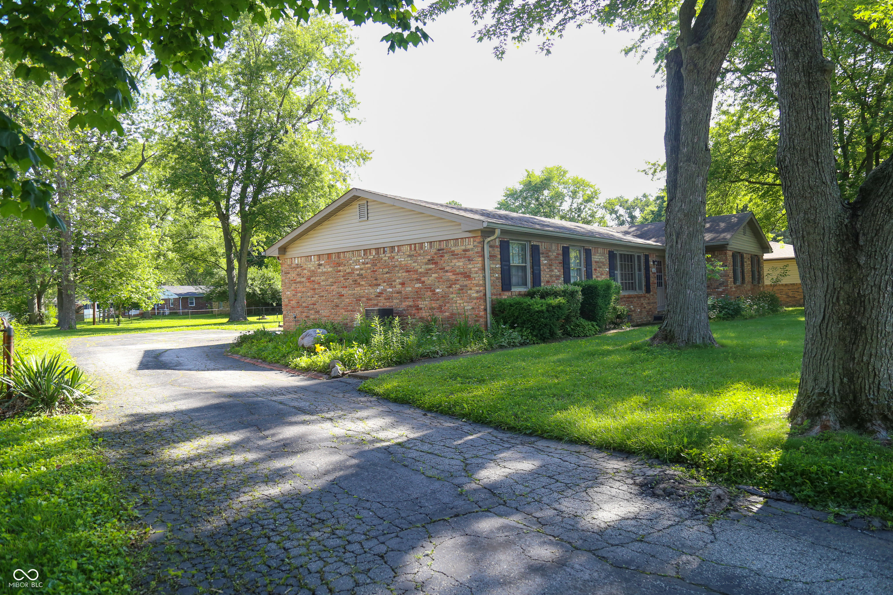 4365 Windsor Road Brownsburg, IN 46112 - Photo 2 of 29