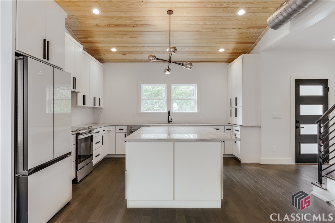 143 Mulberry Street Athens, GA 30601 - Photo 6 of 47
