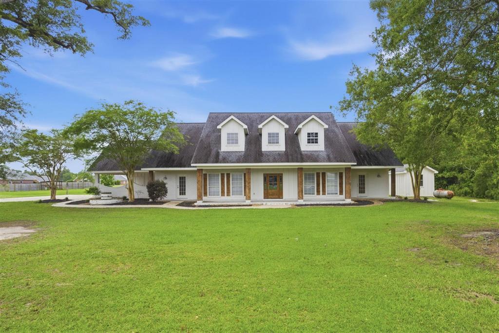 1886 Walker Road Sulphur, LA 70665 - Photo 2 of 20
