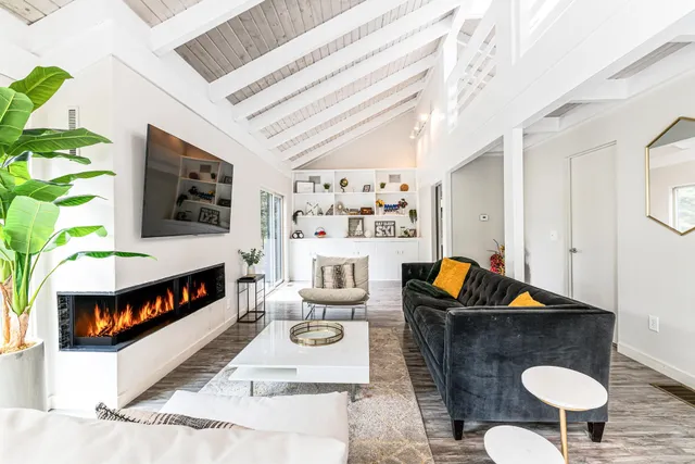 $675,000 | 27 Eagle Drive, Grantham, NH 03753