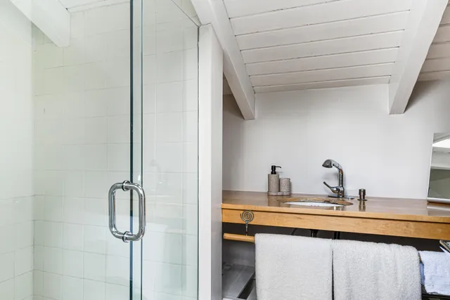 $675,000 | 27 Eagle Drive, Grantham, NH 03753