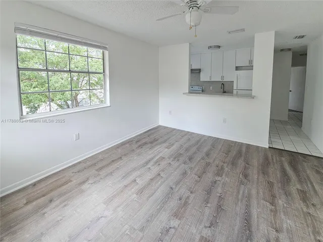 $2,050 | 6617 Southwest 10th Street, Unit 5, West Miami, FL 33144