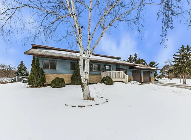 $329,900 | 1004 Dale Street, St. Joseph, MN 56374