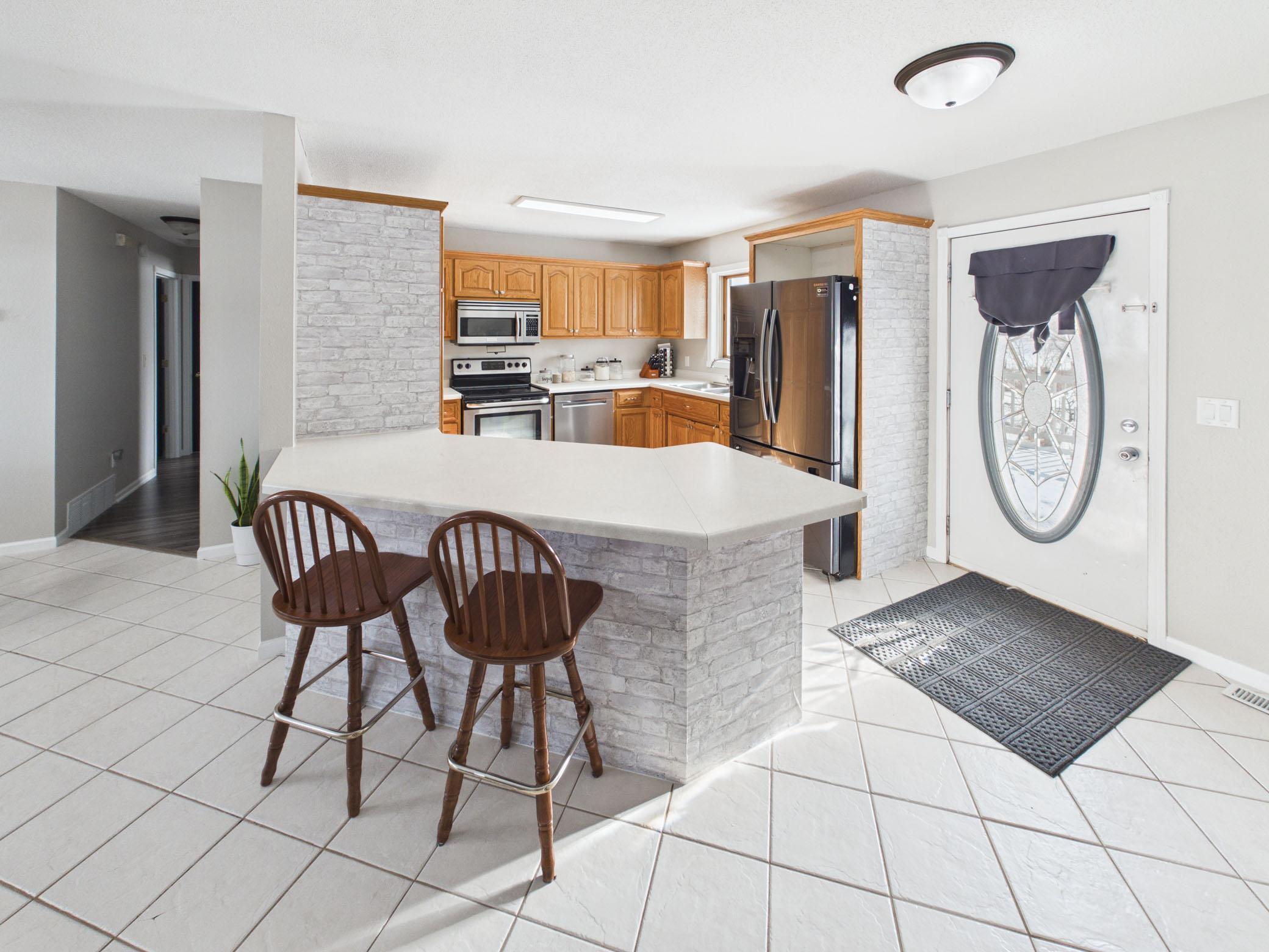 1004 Dale Street St. Joseph, MN 56374 - Photo 8 of 28