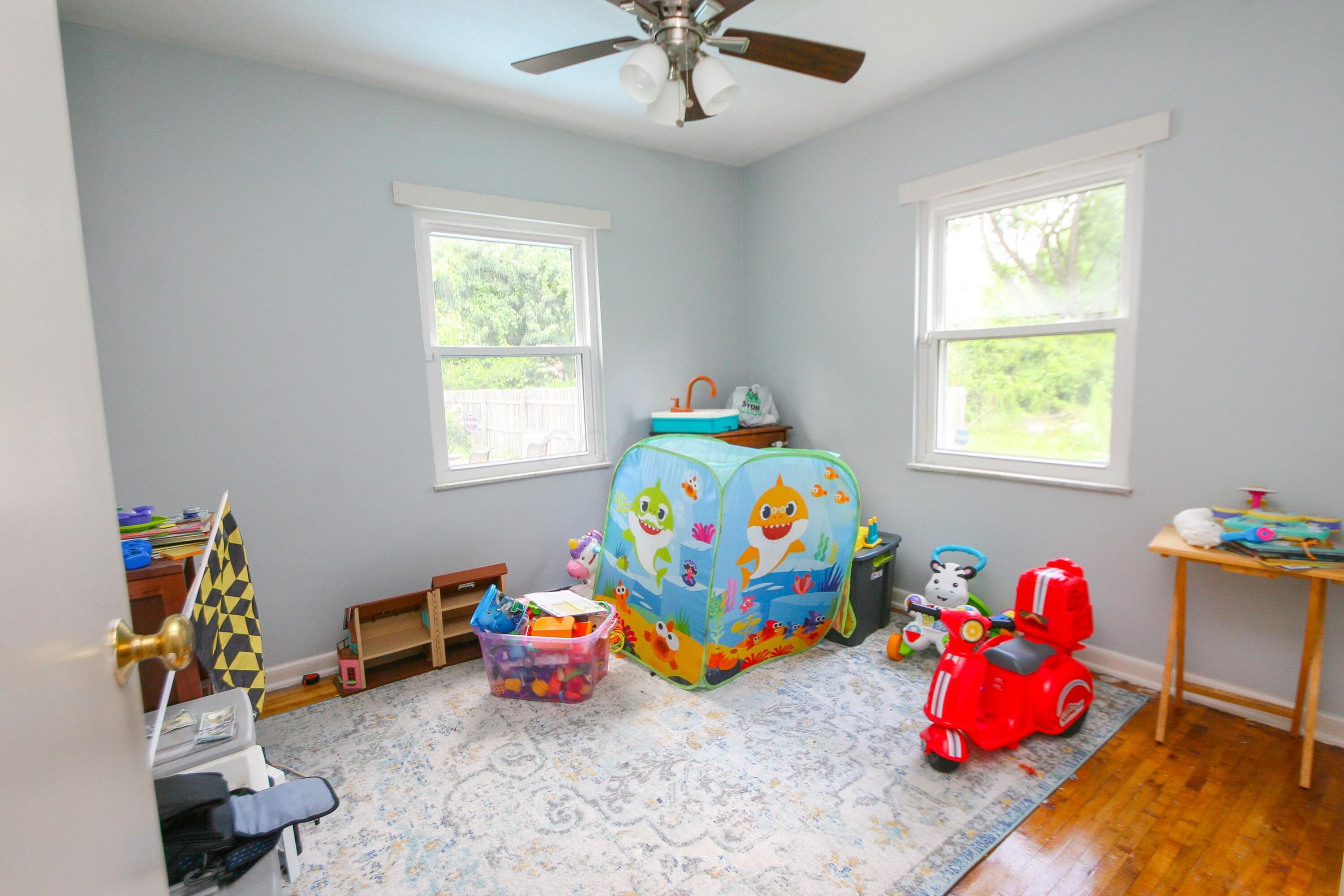 1810 Lehner Road Columbus, OH 43224 - Photo 14 of 25 IMG_2307