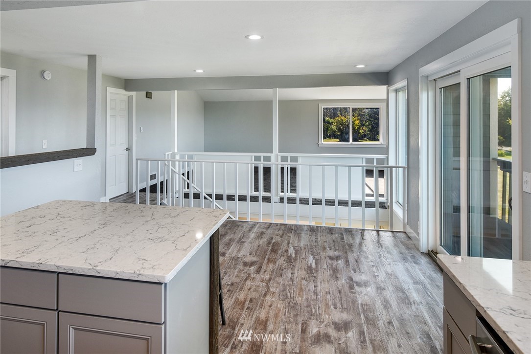 23740 Seatter Road Northeast Kingston, WA 98346 - Photo 17 of 38 Gallery Image 17