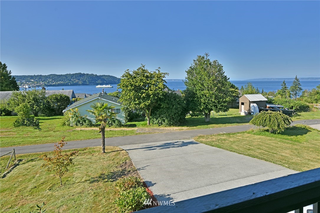23740 Seatter Road Northeast Kingston, WA 98346 - Photo 37 of 38 Gallery Image 37