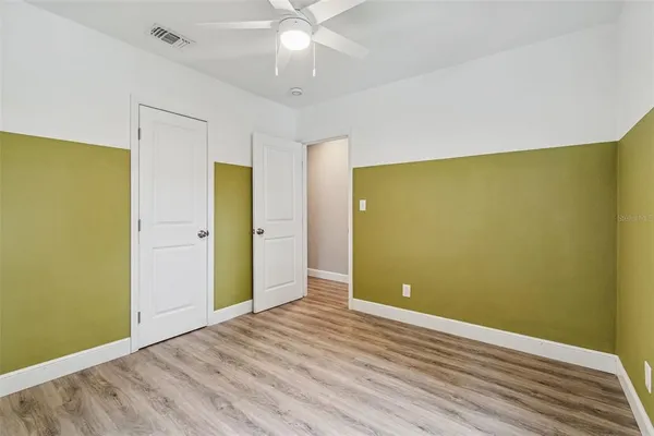 $2,800 | 1206 East Crenshaw Street, Tampa, FL 33604