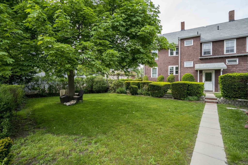 78-80 Decatur Street Arlington, MA 02474 - Photo 5 of 11 Gallery Image 5