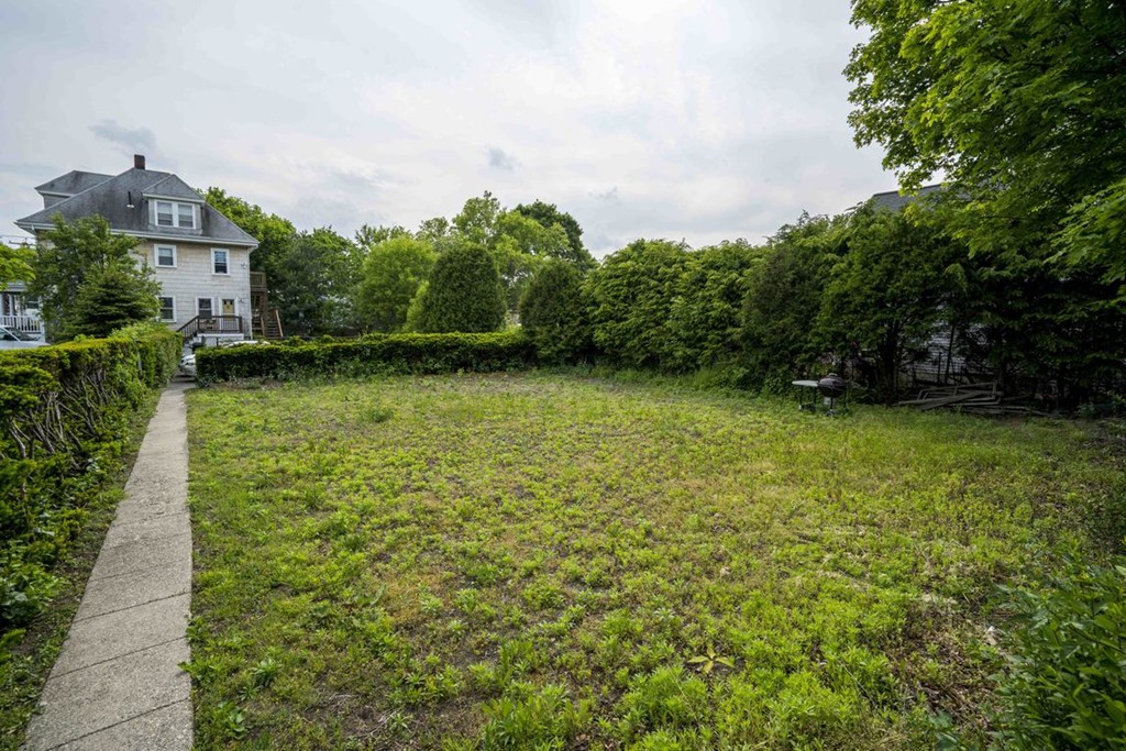 78-80 Decatur Street Arlington, MA 02474 - Photo 6 of 11 Gallery Image 6