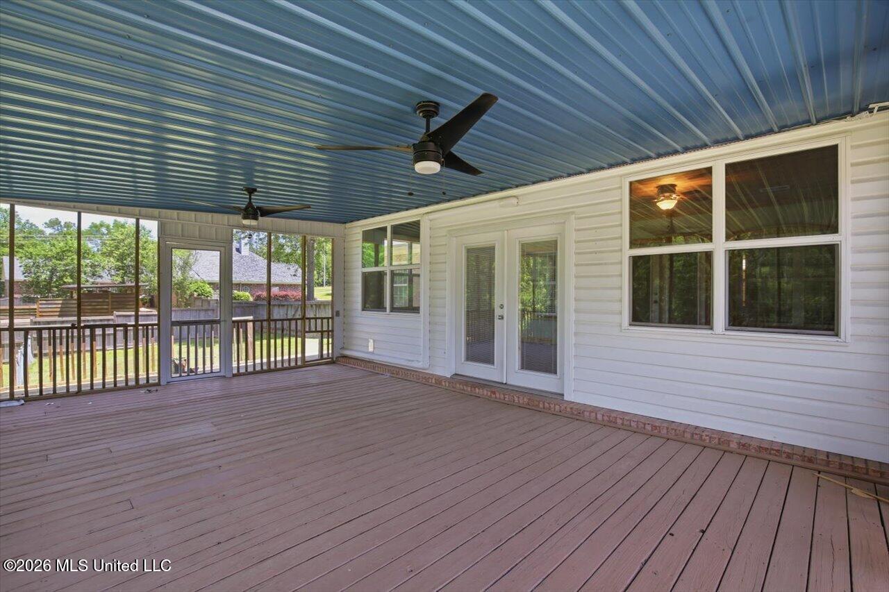 117 Holly Bush Place Brandon, MS 39047 - Photo 46 of 65 46-117 Holly Bush Pl _ Hometoursms.com