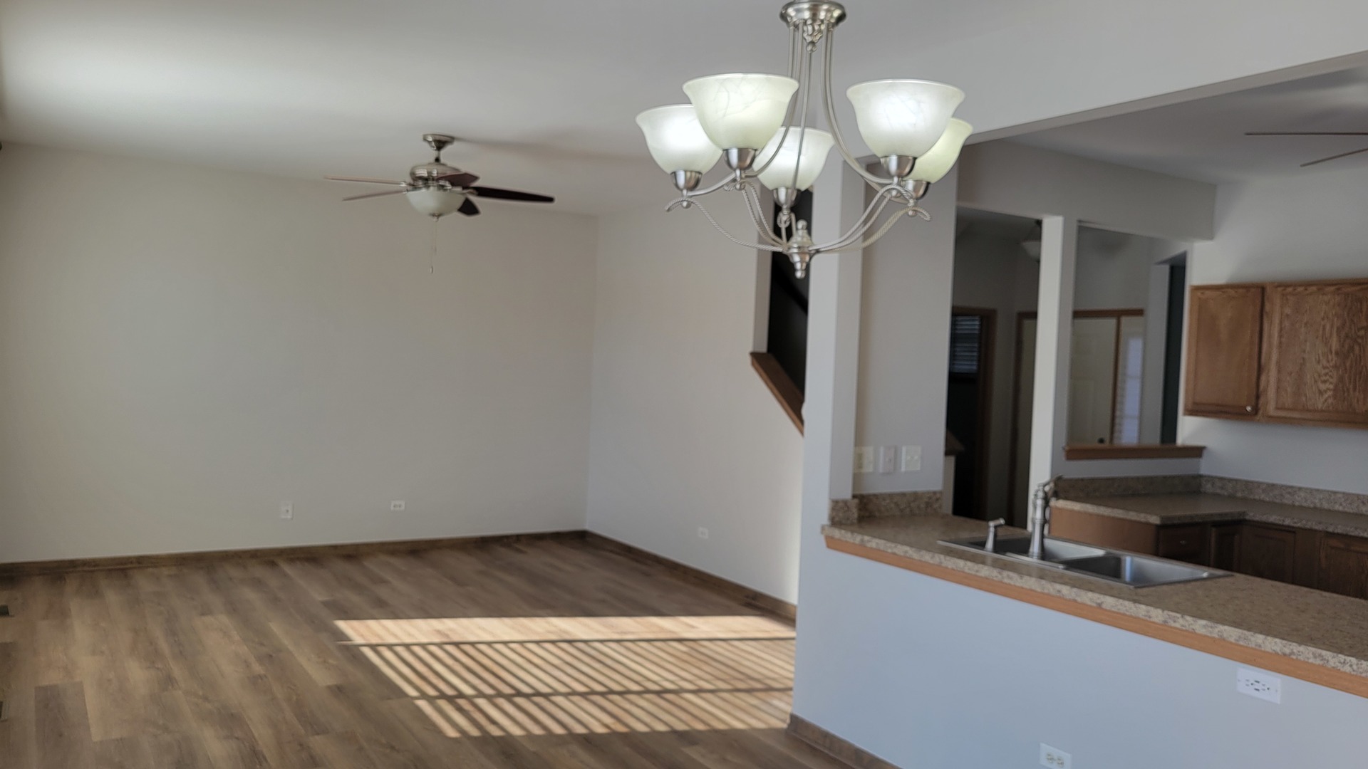 1420 Draper Road McHenry, IL 60050 - Photo 4 of 19