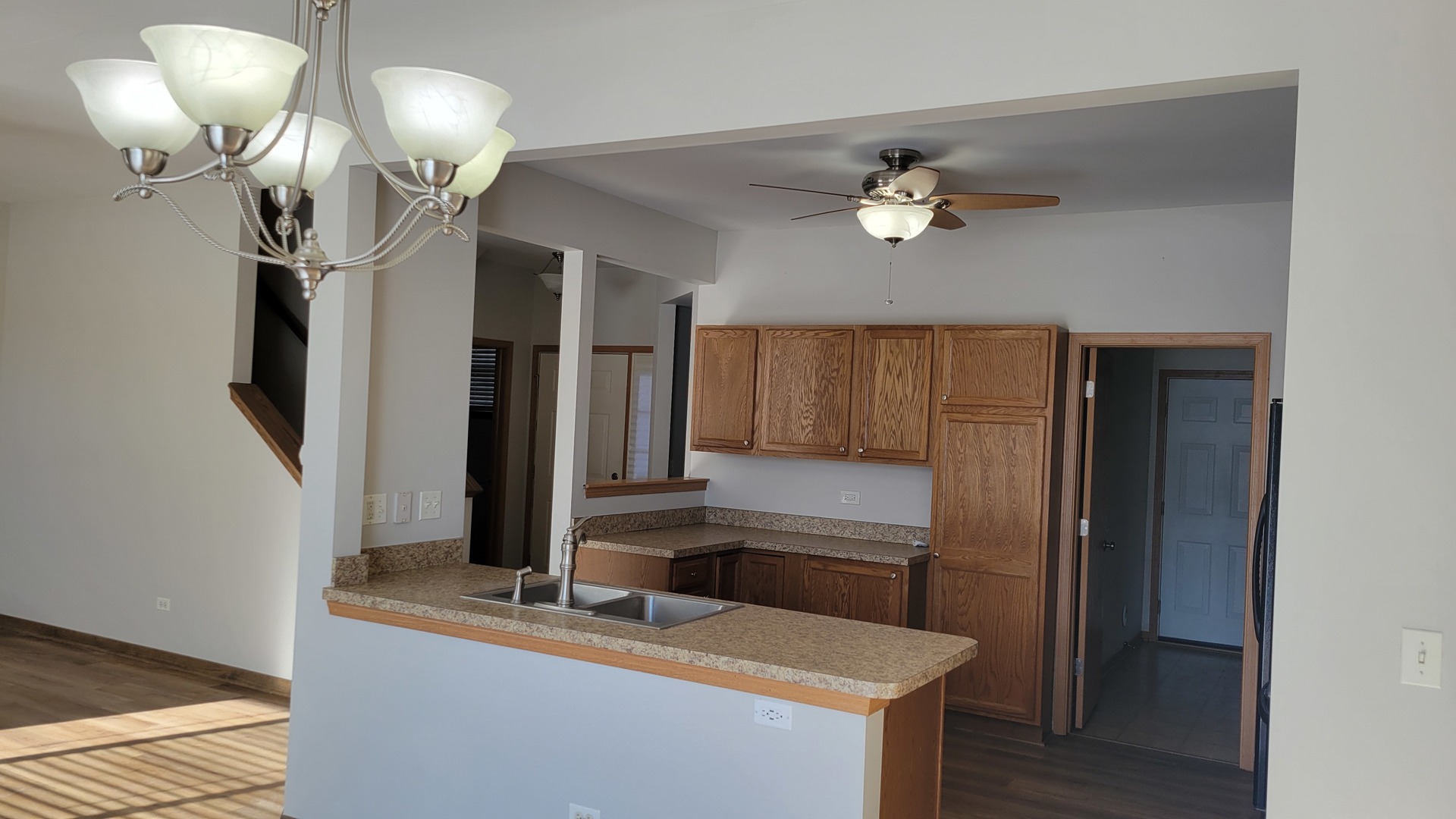 1420 Draper Road McHenry, IL 60050 - Photo 7 of 19