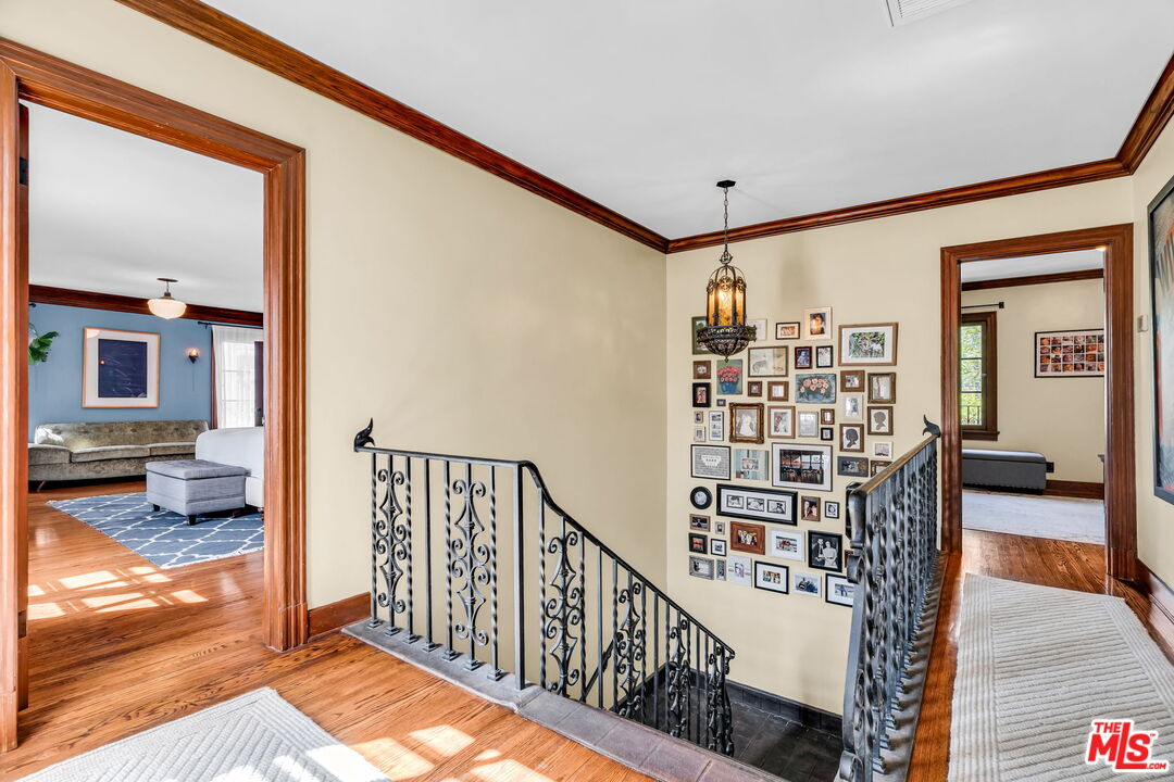 1847 Virginia Road Los Angeles, CA 90019 - Photo 31 of 65