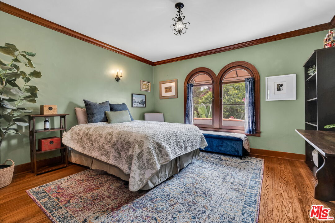 1847 Virginia Road Los Angeles, CA 90019 - Photo 32 of 65
