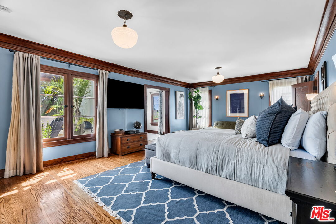 1847 Virginia Road Los Angeles, CA 90019 - Photo 39 of 65