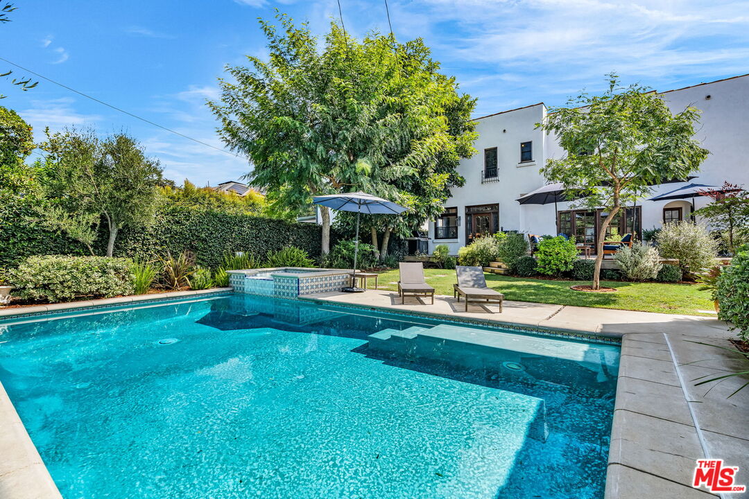 1847 Virginia Road Los Angeles, CA 90019 - Photo 54 of 65