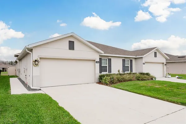 $2,100 | 17906 Turning Leaf Circle, Land O Lakes, FL 34638