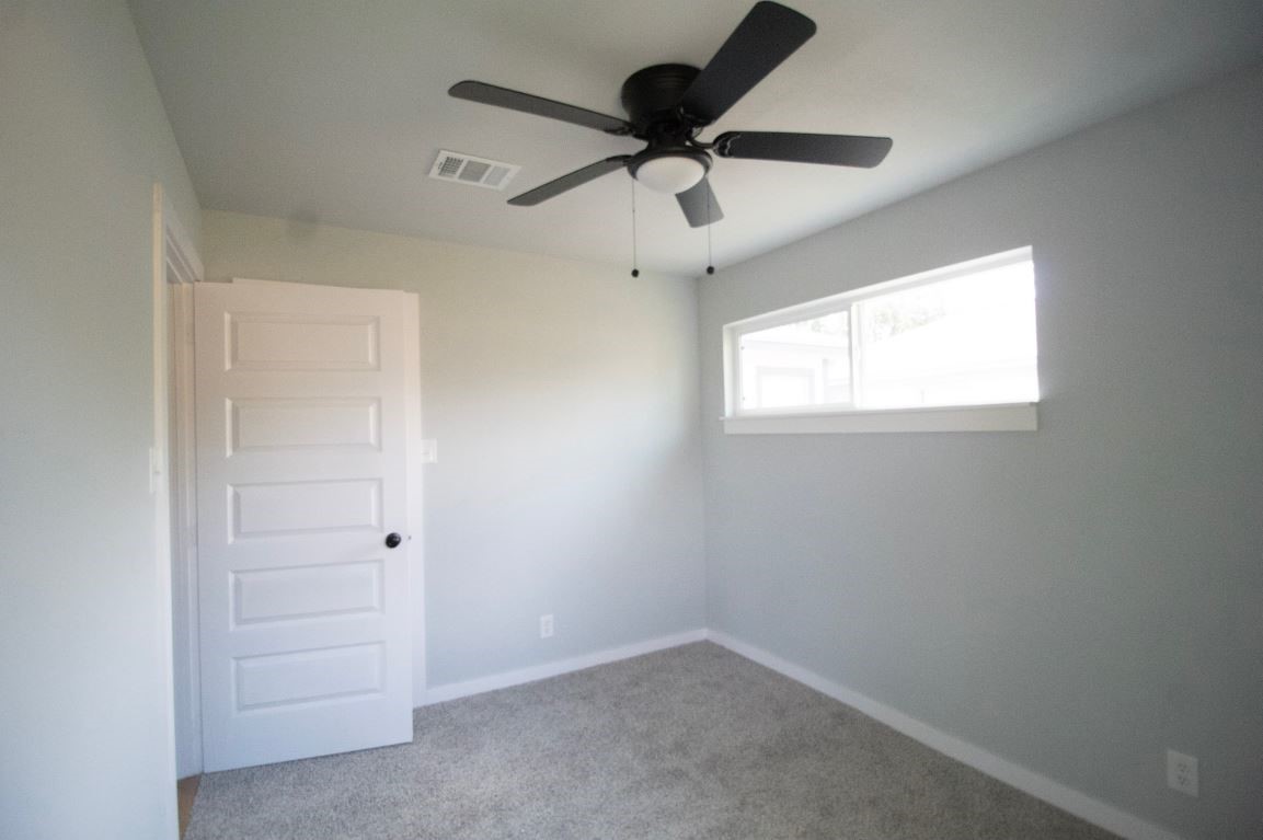 10705 Munn Street Houston, TX 77029 - Photo 9 of 11 Bedroom