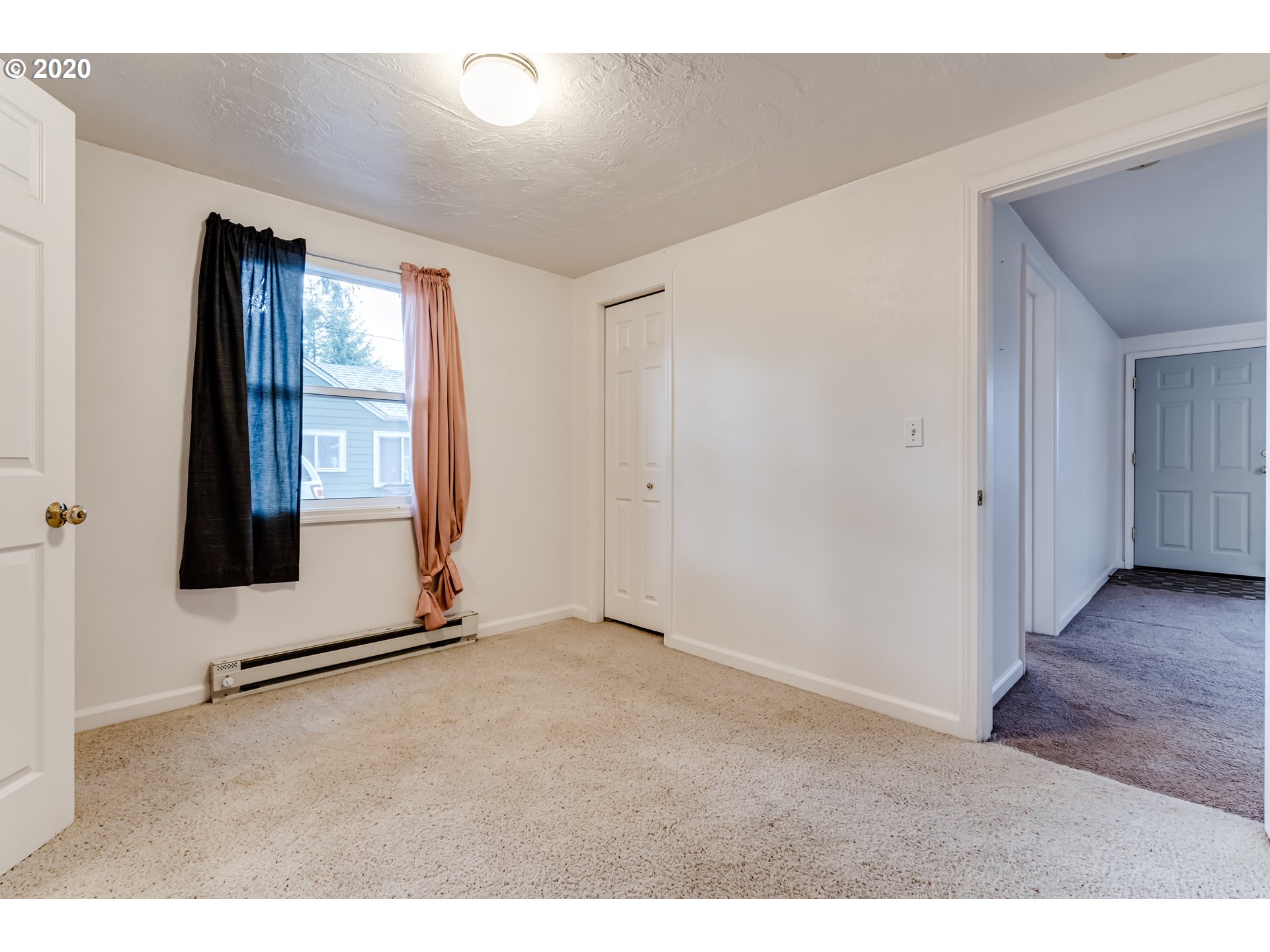 990 Echo Hollow Road Eugene, OR 97402 - Photo 21 of 25 Gallery Image 21