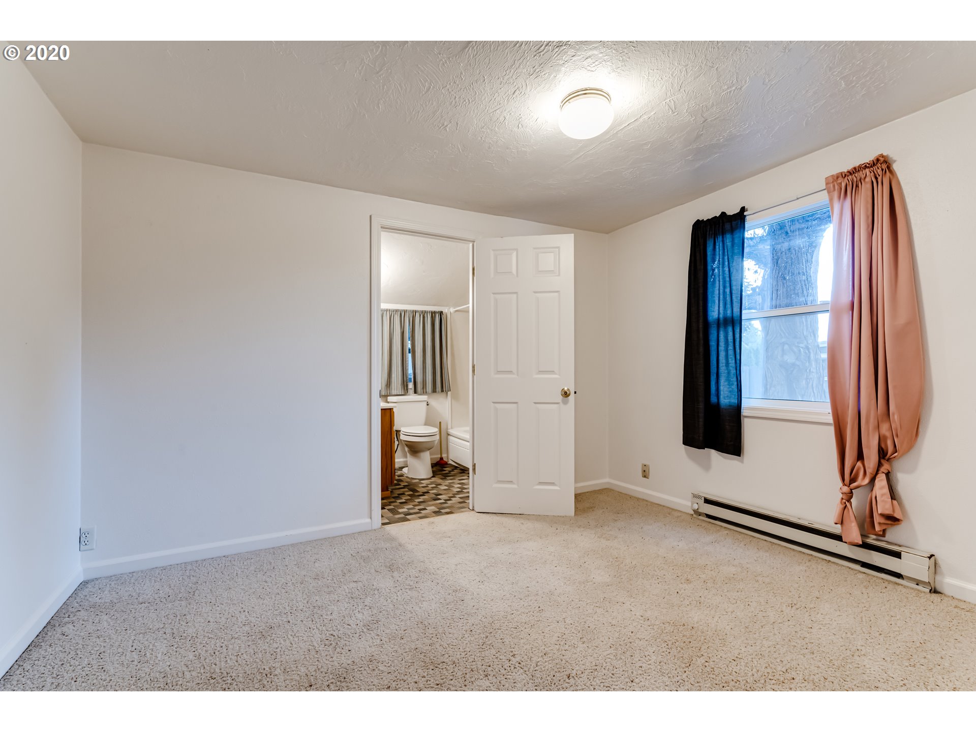 990 Echo Hollow Road Eugene, OR 97402 - Photo 22 of 25 Gallery Image 22