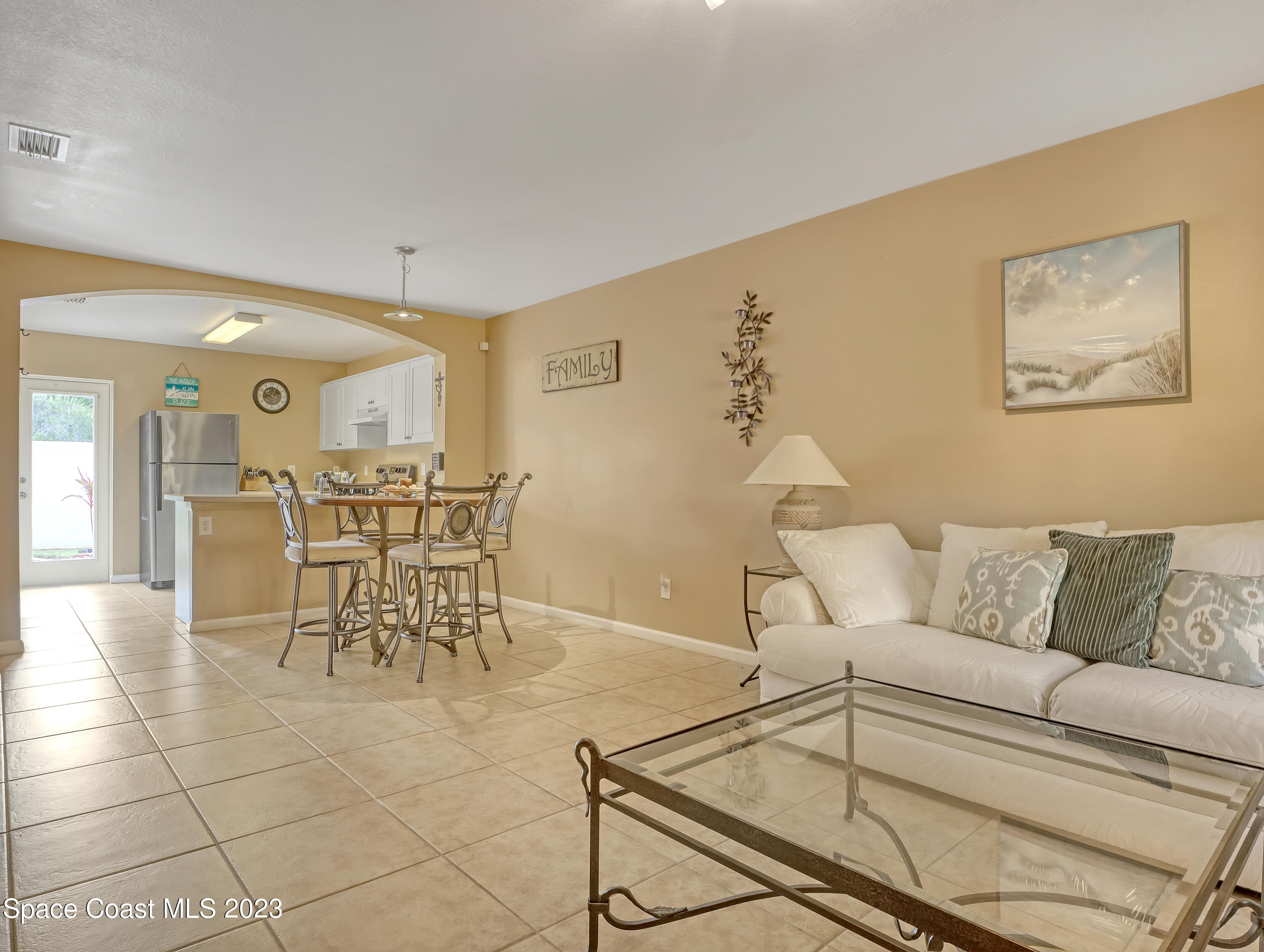 990 Luminary Circle, Unit 103 Melbourne, FL 32901 - Photo 12 of 45 990 Luminary #103 (13)
