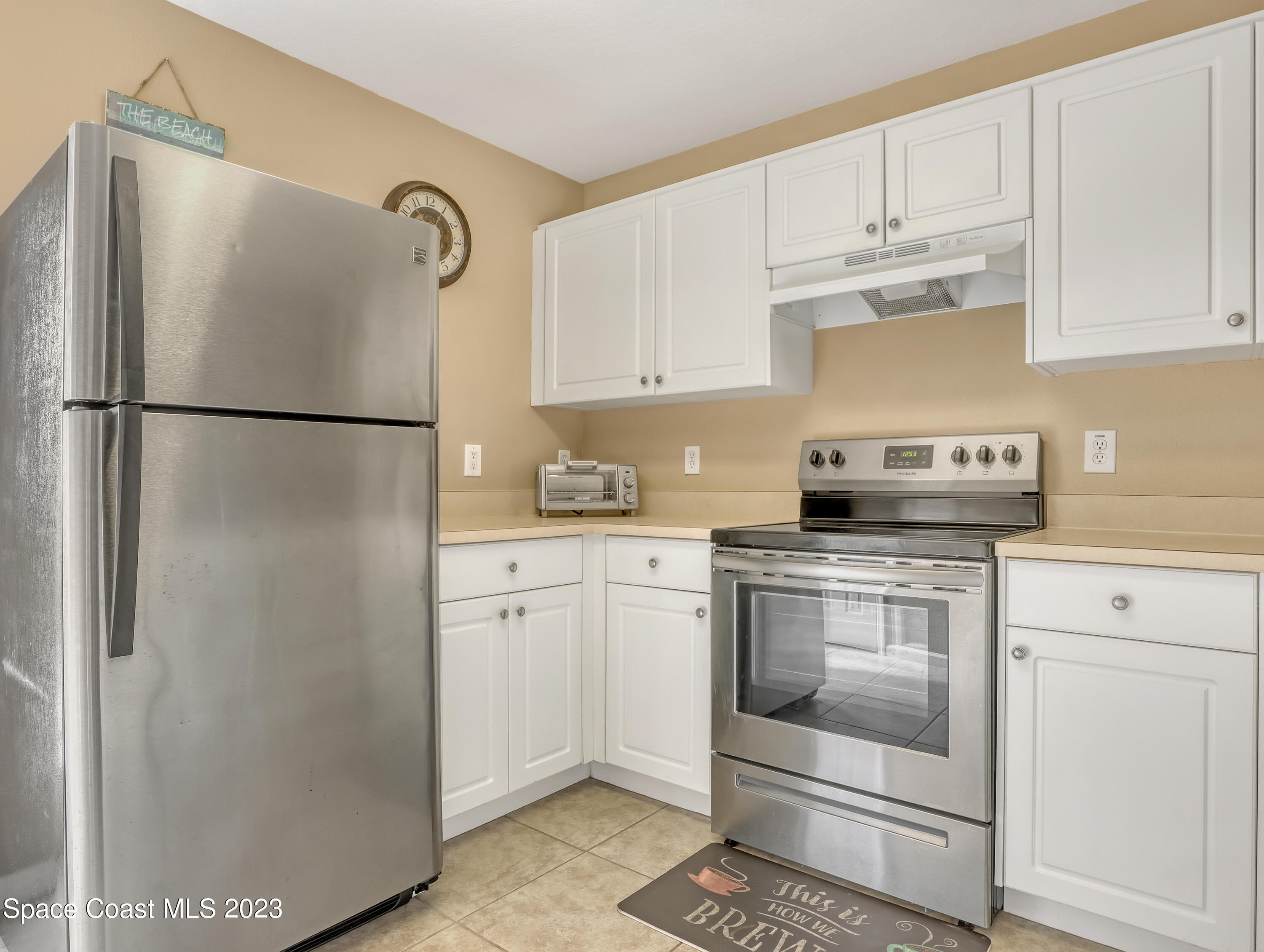 990 Luminary Circle, Unit 103 Melbourne, FL 32901 - Photo 17 of 45 990 Luminary #103 (18)