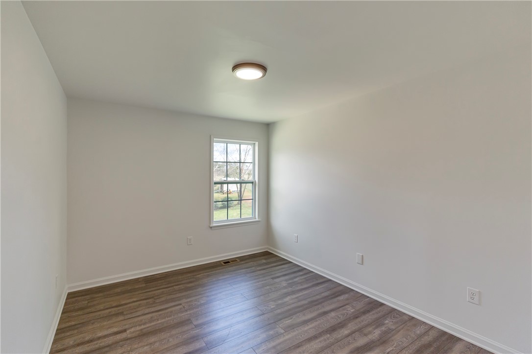 304 Chateau Road Anderson, SC 29625 - Photo 26 of 30 Gallery Image 26