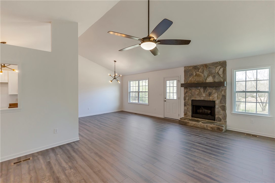 304 Chateau Road Anderson, SC 29625 - Photo 8 of 30 Gallery Image 8