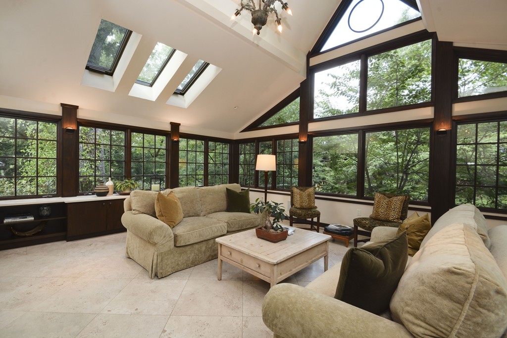 20 Holly Road Newton, MA 02468 - Photo 10 of 30