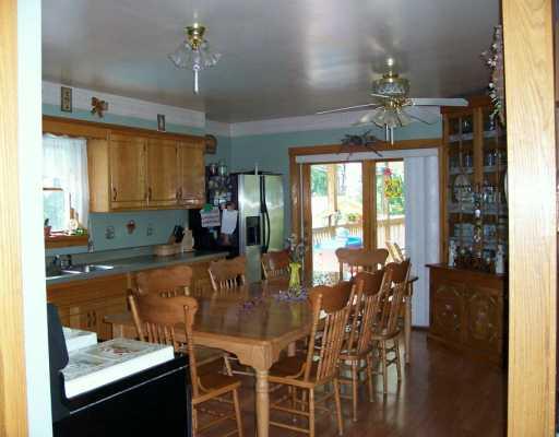 721 Bonniebrook Road Butler, PA 16002 - Photo 5 of 8 Kitchen.