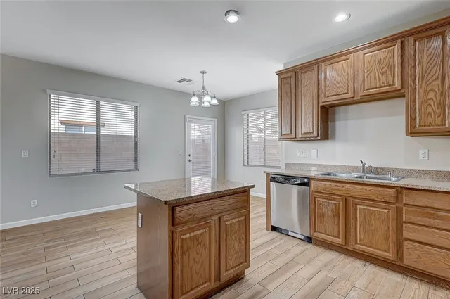 $1,950 | 684 Sumatra Place, Henderson, NV 89011