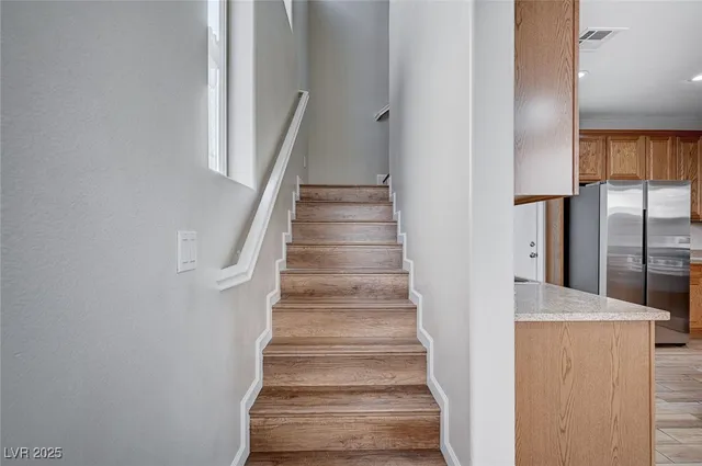 $1,950 | 684 Sumatra Place, Henderson, NV 89011