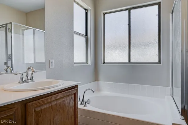 $1,950 | 684 Sumatra Place, Henderson, NV 89011