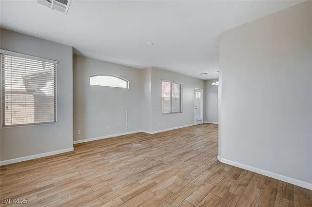 $1,950 | 684 Sumatra Place, Henderson, NV 89011