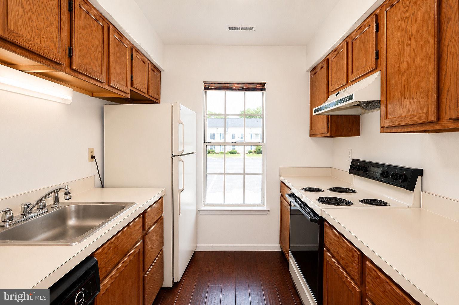 9250 Cherry Lane, Unit 6 Laurel, MD 20708 - Photo 7 of 19