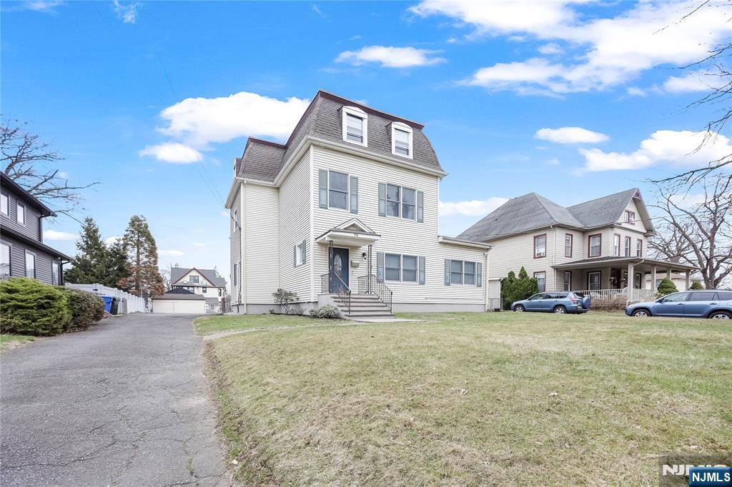 56 Woodward Avenue, Unit 2 Rutherford, NJ 07070 - Photo 2 of 18