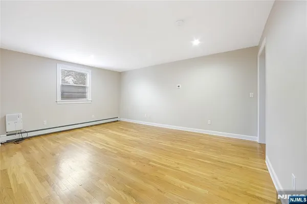$2,500 | 56 Woodward Avenue, Unit 2, Rutherford, NJ 07070